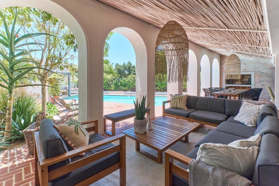 5 Bedroom Property for Sale in Flamingo Vlei Western Cape